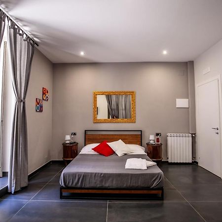 Medusa Cilea Guest House Naples Luaran gambar