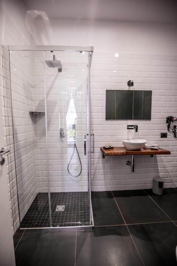 Medusa Cilea Guest House Naples Luaran gambar