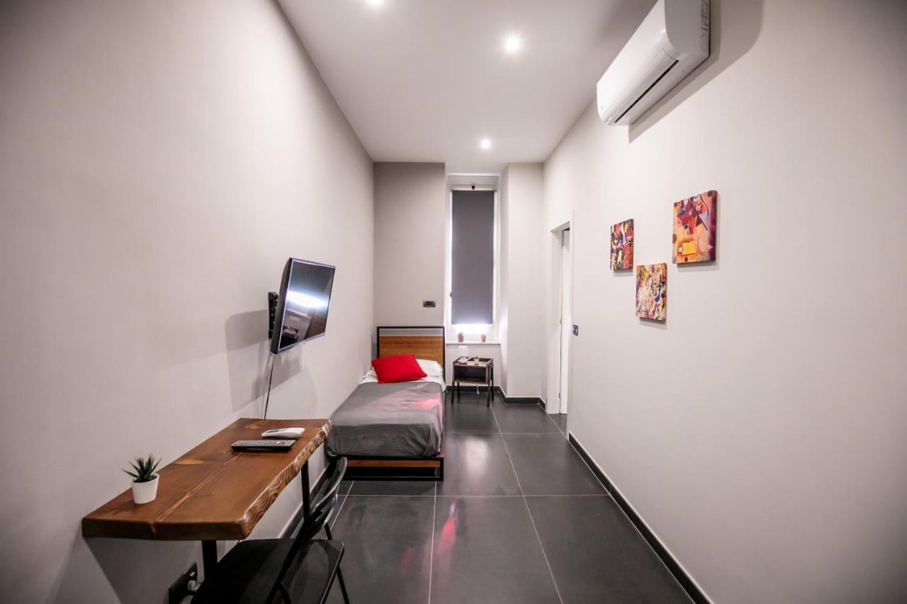 Medusa Cilea Guest House Naples Luaran gambar