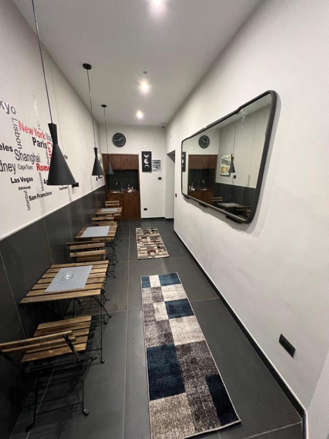 Medusa Cilea Guest House Naples Luaran gambar